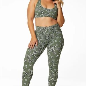 Brabant evergreen leggings and tank set 
New- never worn